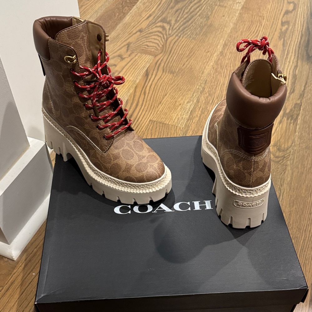 Coach Women's Tan and Red Lace-Up Boots